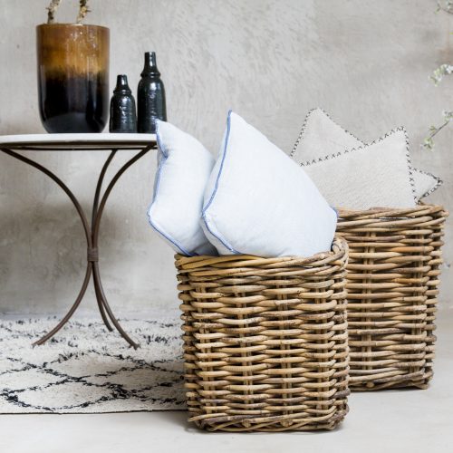 Cesto rectangular de ratán pequeño