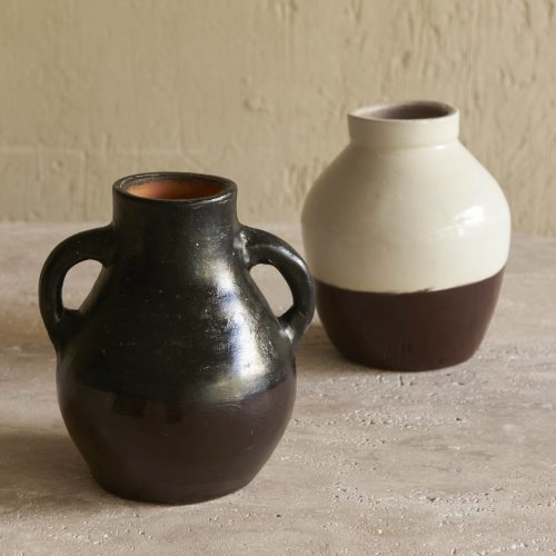 Jarrón natural de barro marrón