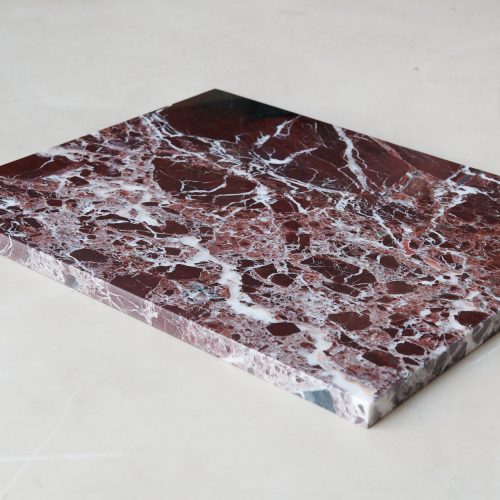 Tabla de mármol burdeos acabado pulido