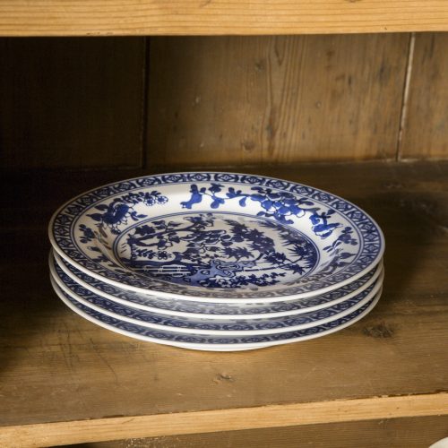 Plato de cerámica azul pintado a mano