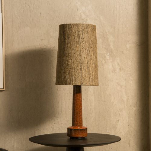 Lámpara de mesa de cerámica roja estilo retro