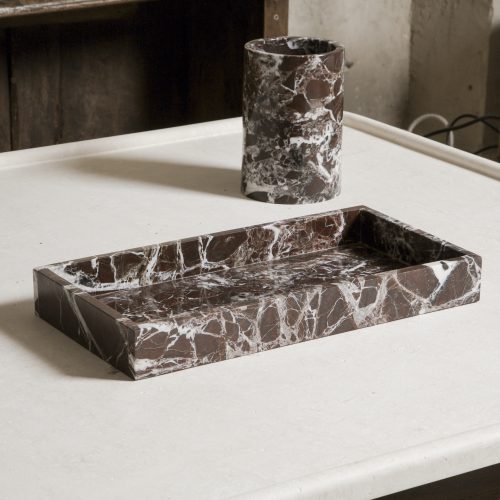 Bandeja rectangular de mármol burdeos