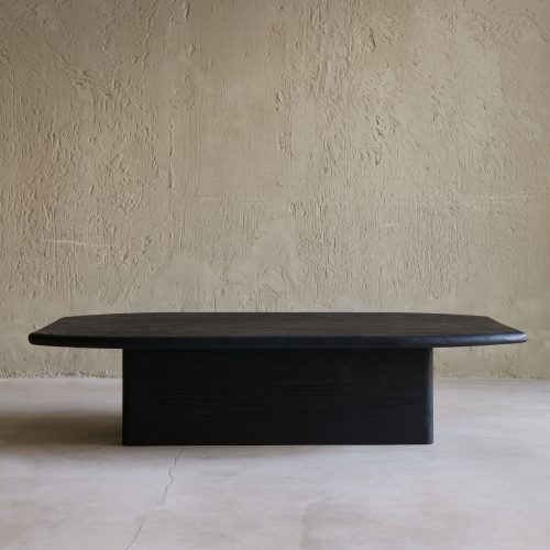 Mesa de centro Deyá de madera diseño Tristán Domecq Casa