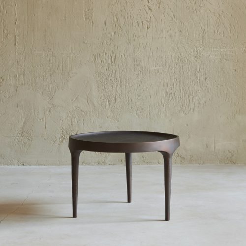 Mesa auxiliar baja de aluminio fundido