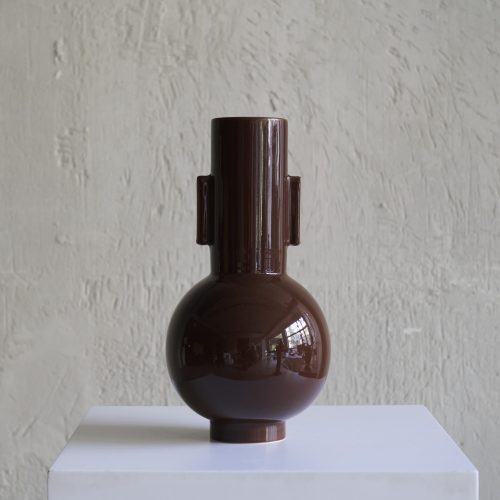 Jarrón de cerámica color café