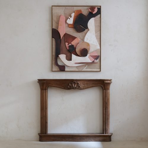 Chimenea de madera antigua