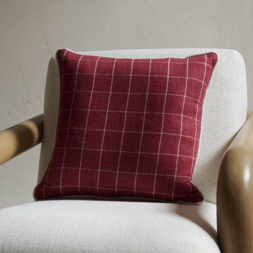 Cojín de cuadros trasera beige 50x50